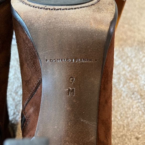 Donald J Pliner women's boots, suede/leather, size 9, gently used/original box - Picture 8 of 9